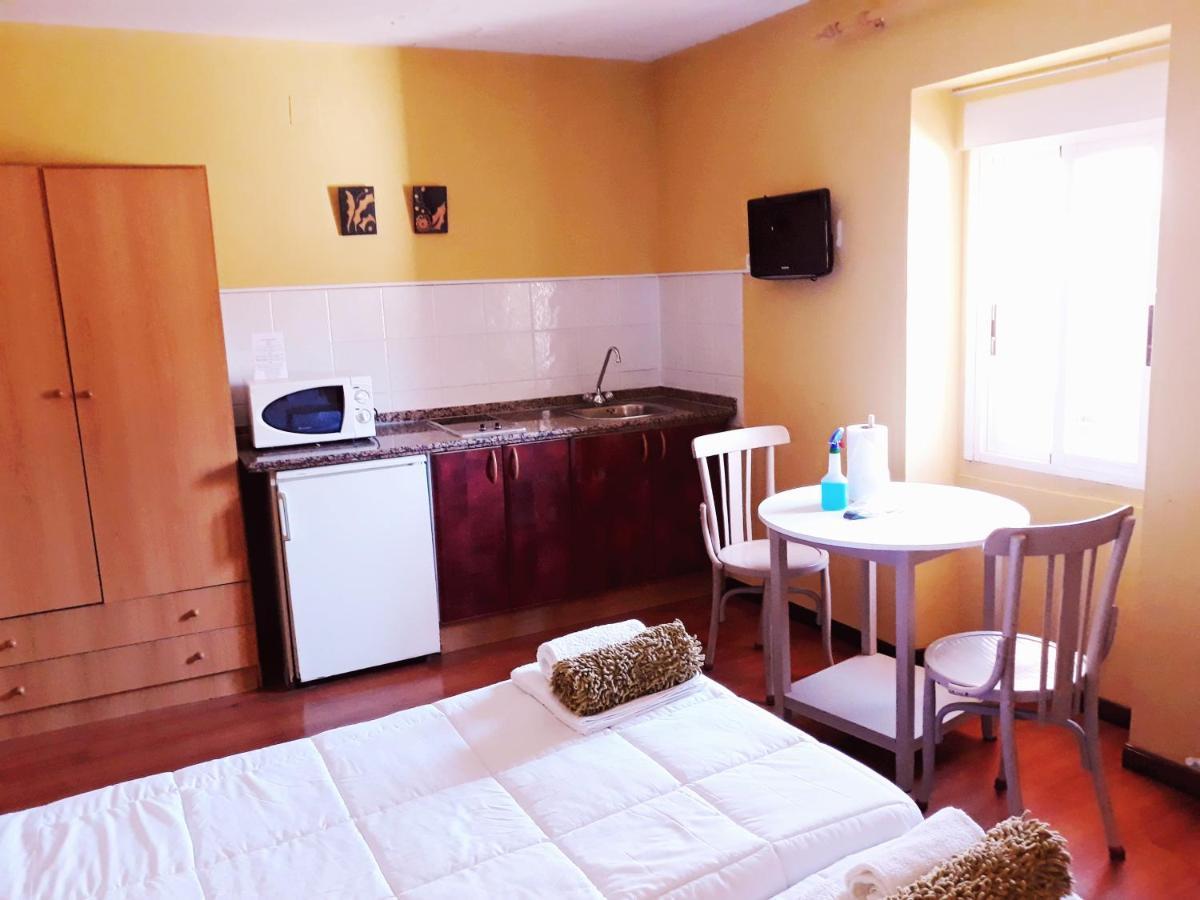 Apartahotel Portal De Leon Caboalles de Abajo Zewnętrze zdjęcie