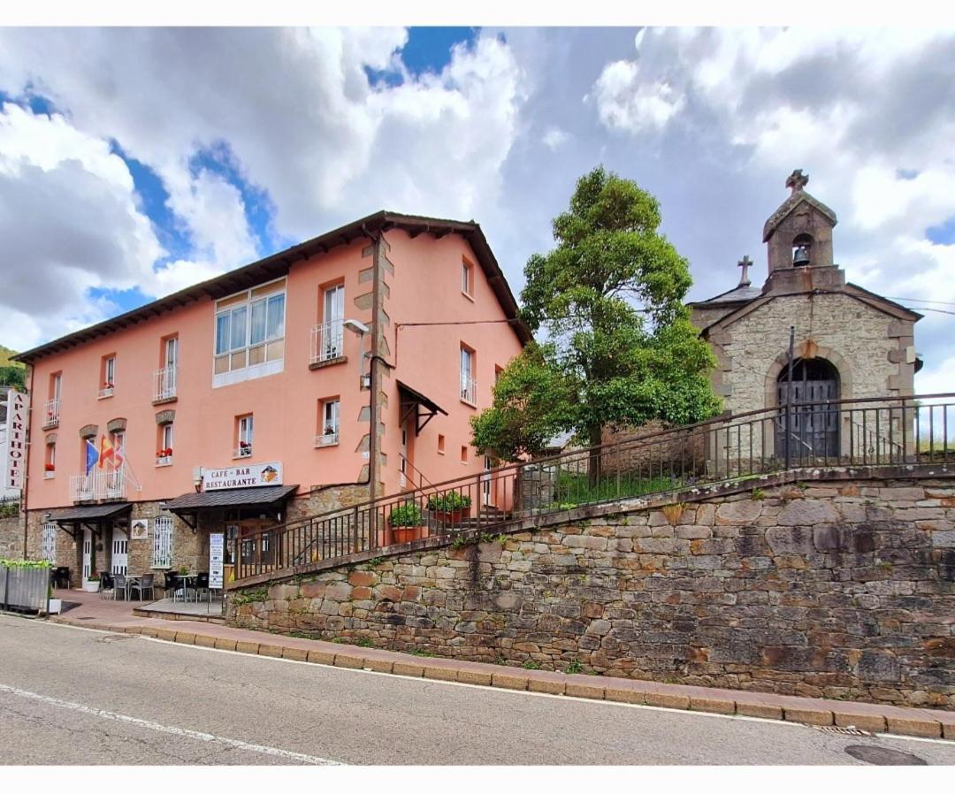Apartahotel Portal De Leon Caboalles de Abajo Zewnętrze zdjęcie