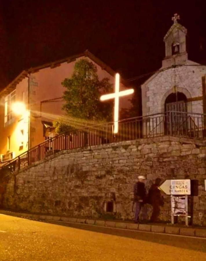 Apartahotel Portal De Leon Caboalles de Abajo Zewnętrze zdjęcie