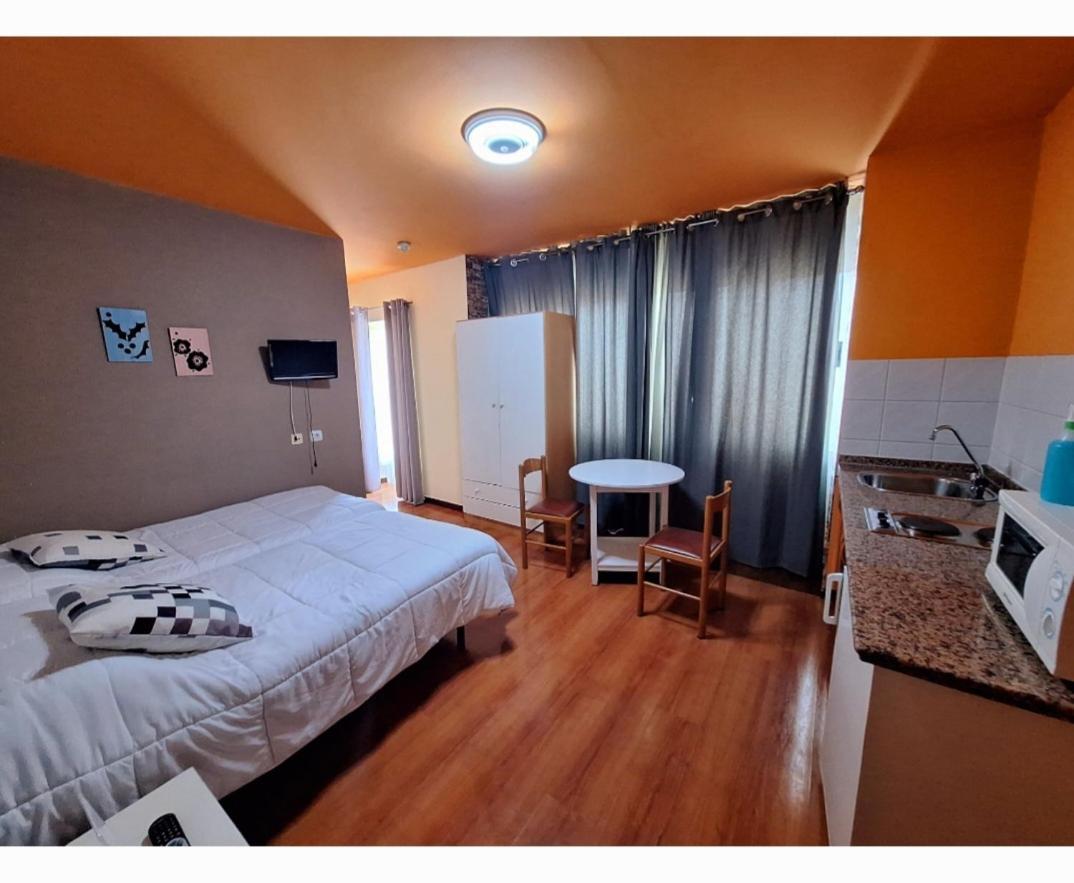 Apartahotel Portal De Leon Caboalles de Abajo Zewnętrze zdjęcie