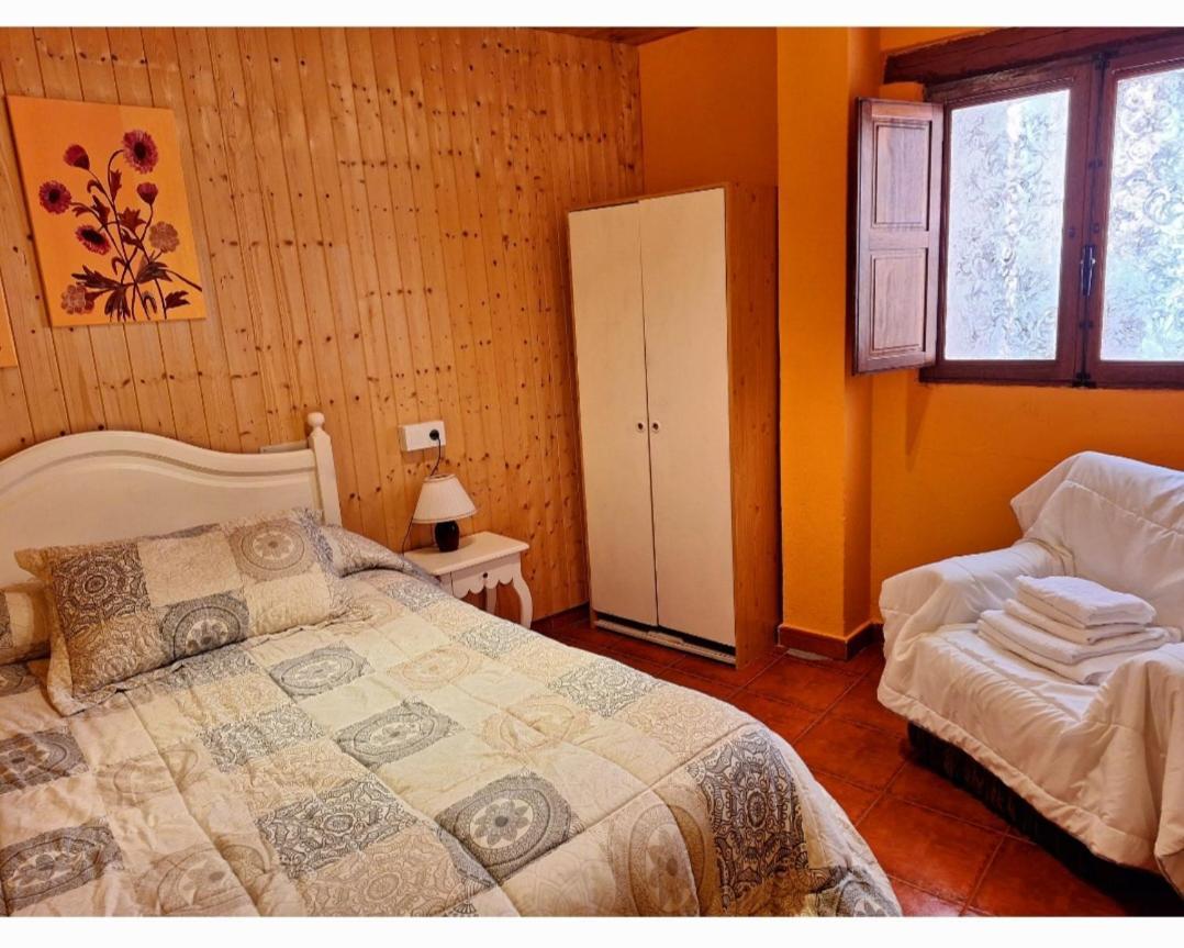 Apartahotel Portal De Leon Caboalles de Abajo Zewnętrze zdjęcie