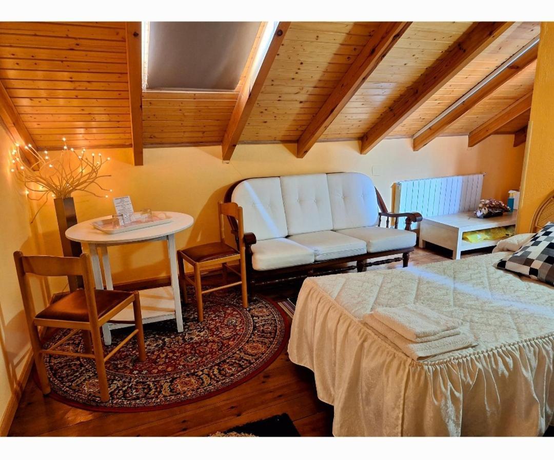 Apartahotel Portal De Leon Caboalles de Abajo Zewnętrze zdjęcie