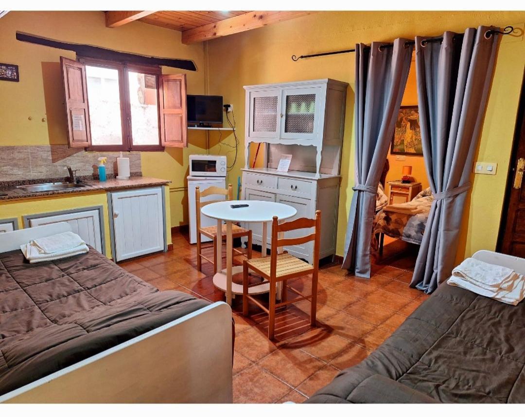 Apartahotel Portal De Leon Caboalles de Abajo Zewnętrze zdjęcie